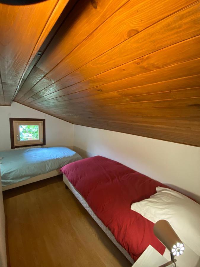 Logement Mansarde Dans Maison Avec Jardin En Bord De Piste, Vue Montagne Les Houches Dış mekan fotoğraf